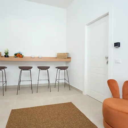 B&B Miluvi House
