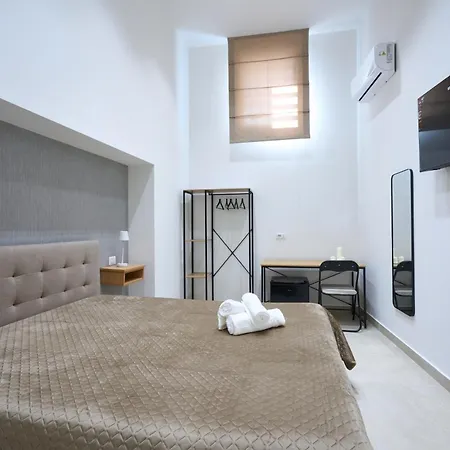 B&B Miluvi House